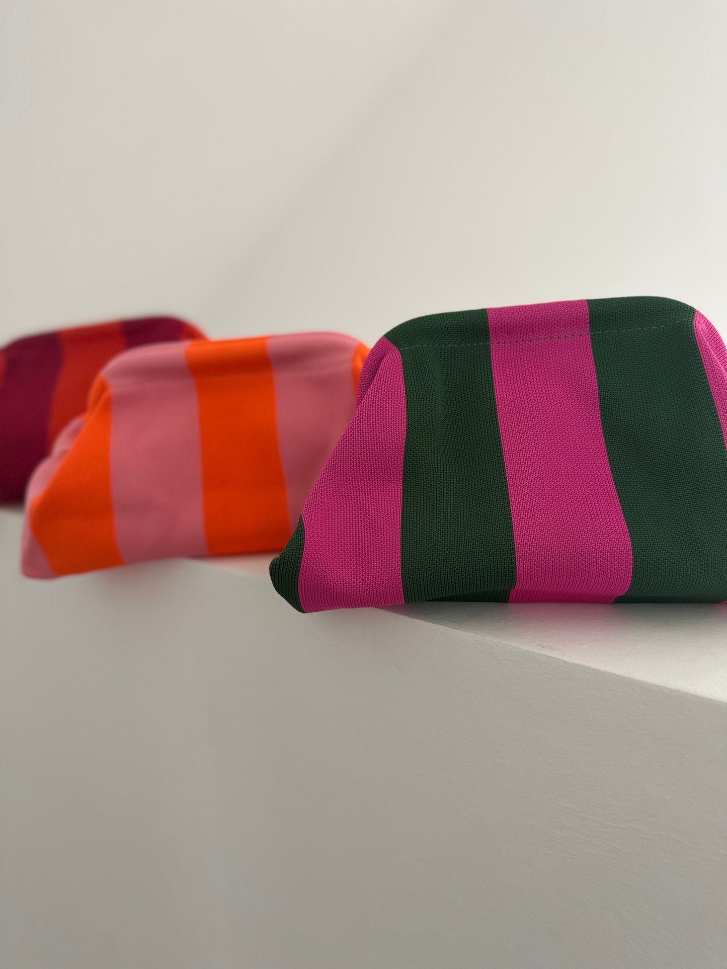 Kosmetiktasche XL SUNSET STRIPES