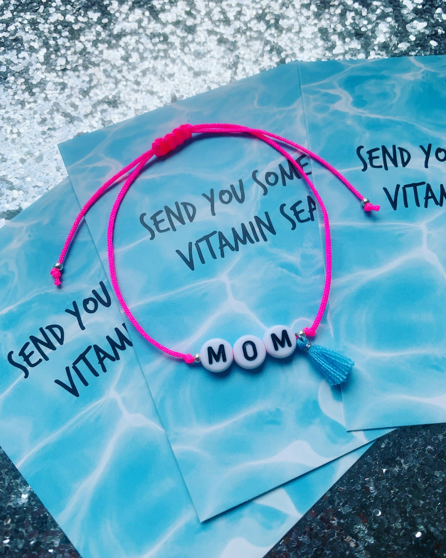 MOM-Armband