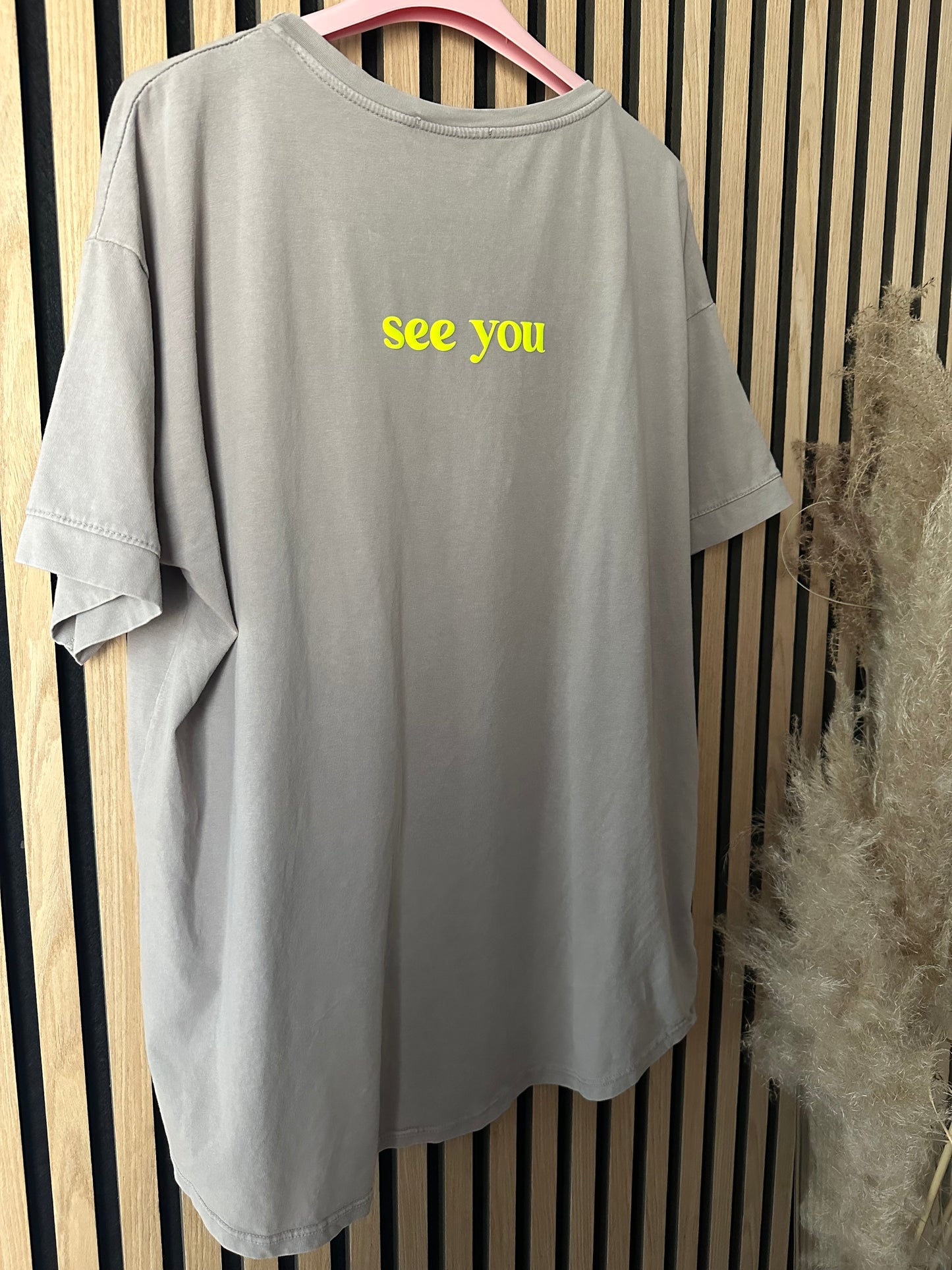 T-Shirt Hey You