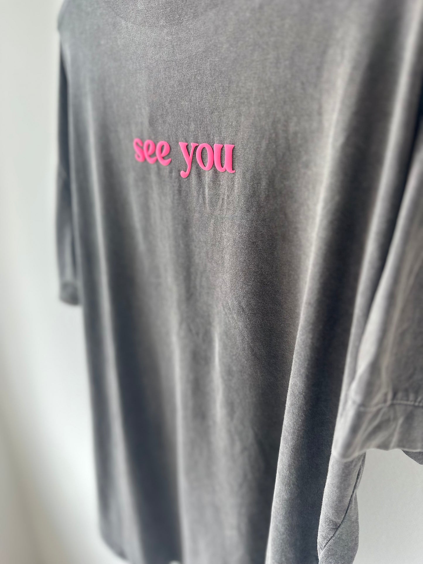 T-Shirt Hey You