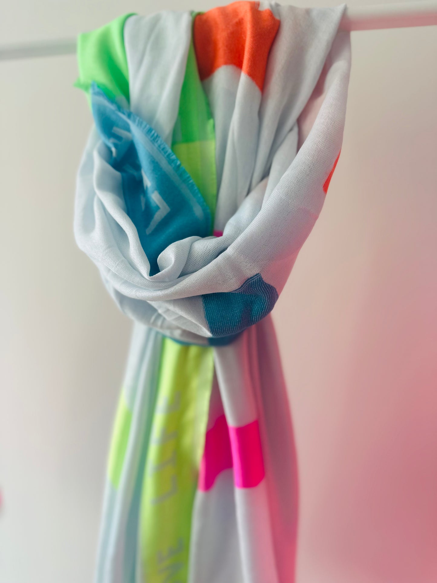 Buntes XXL-Tuch HAPPY