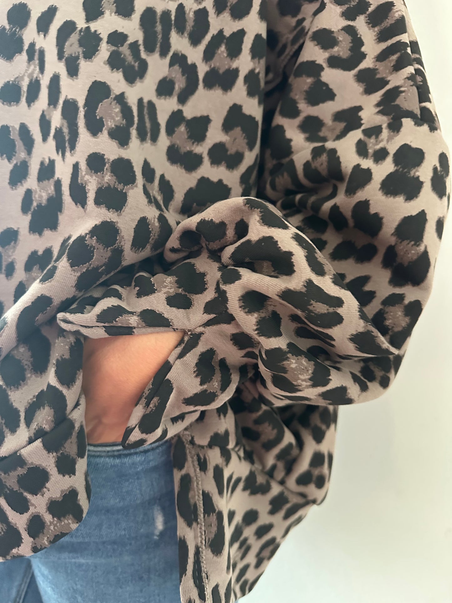 Oversize Leo Sweater