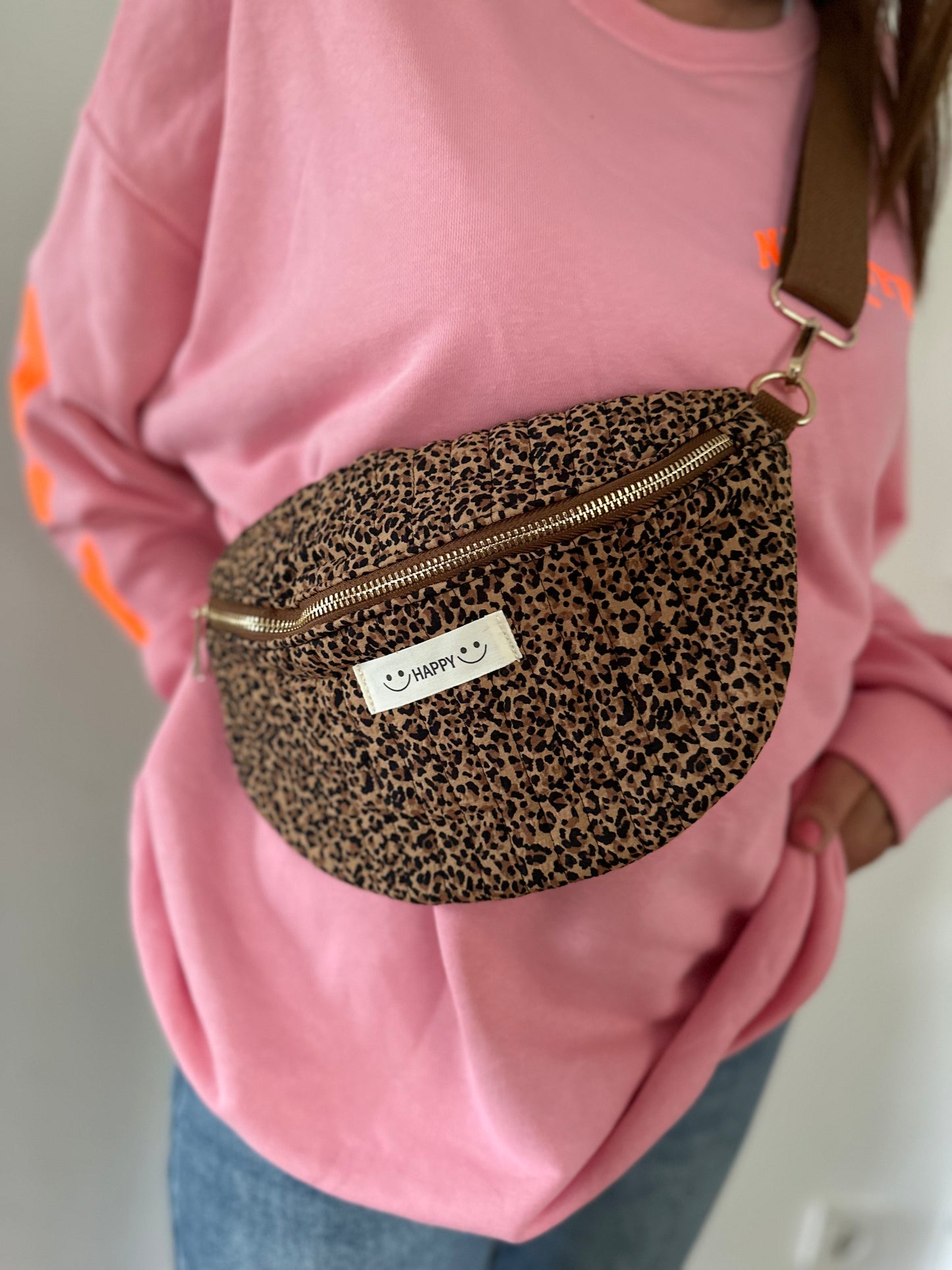 Crossbody Tasche LEO | Happy Edition