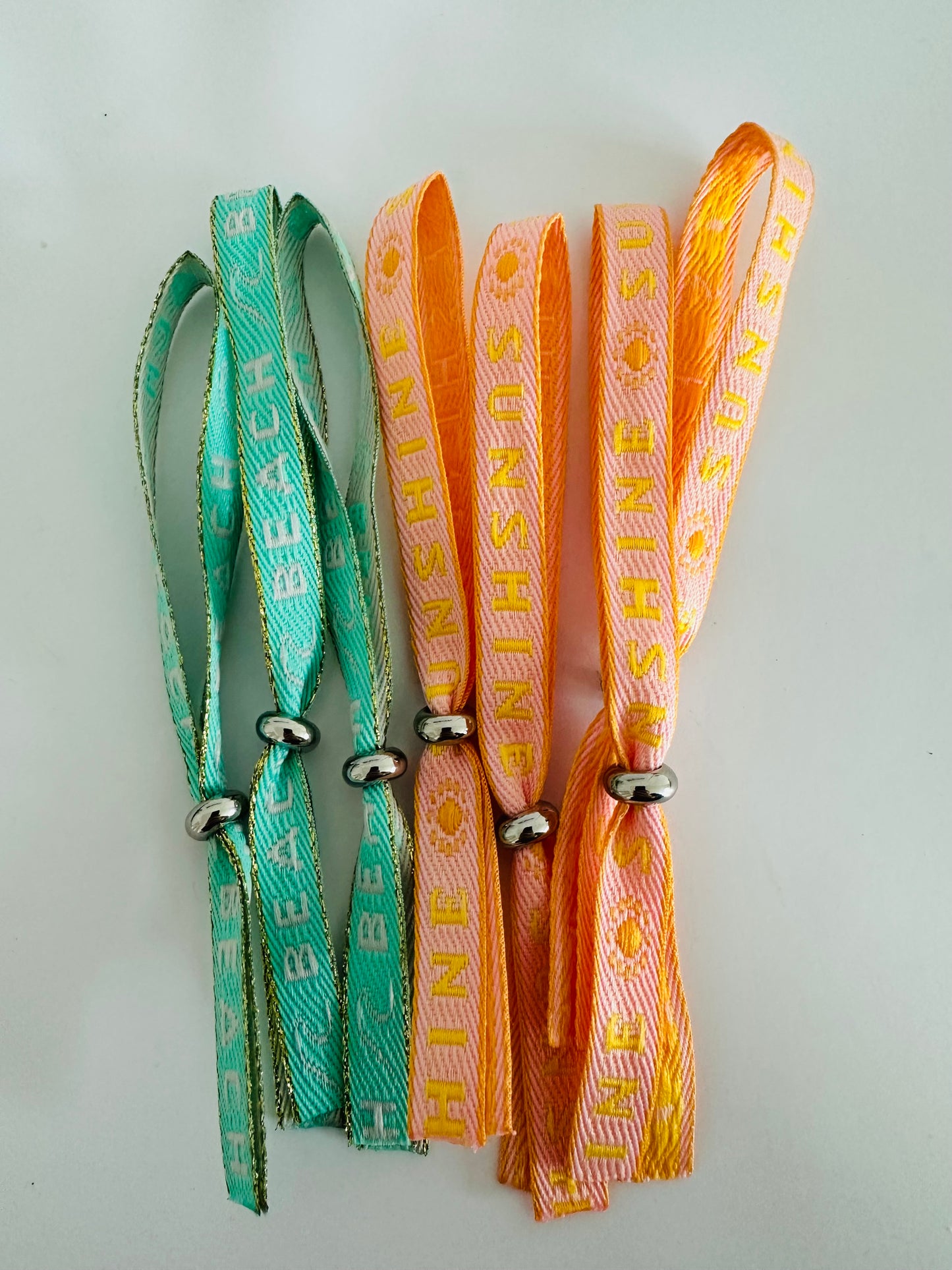 Statement-Armbänder