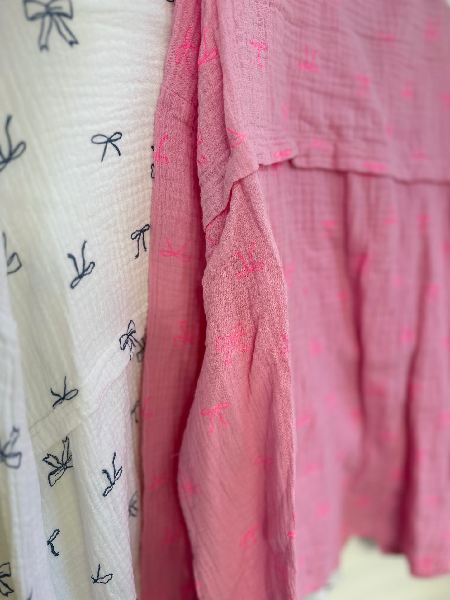 Musselinbluse Schleifen