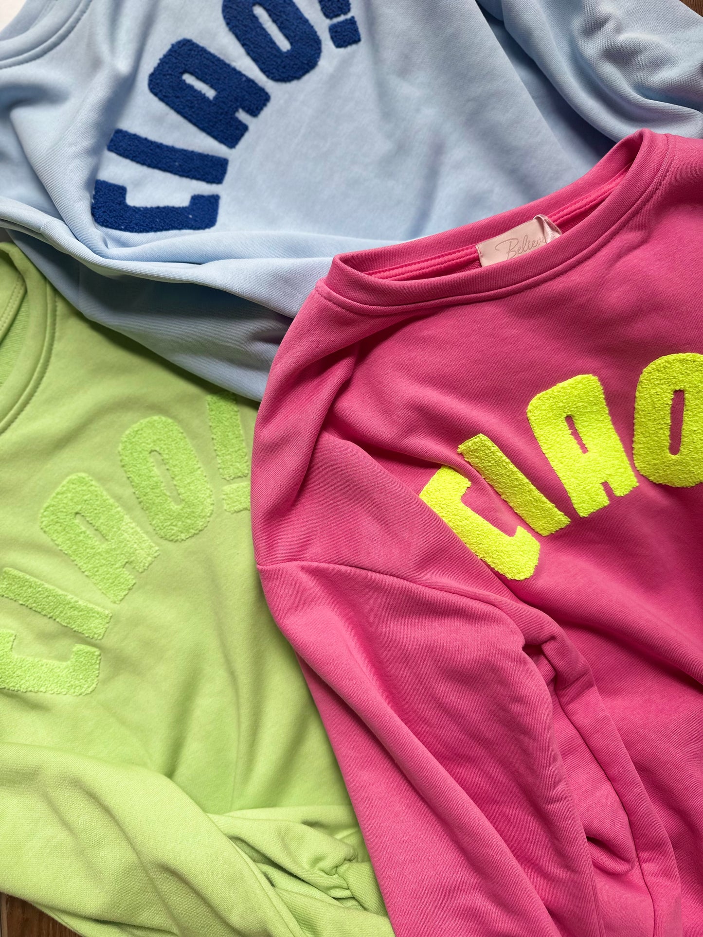 Sweater CIAO - versch. Farben