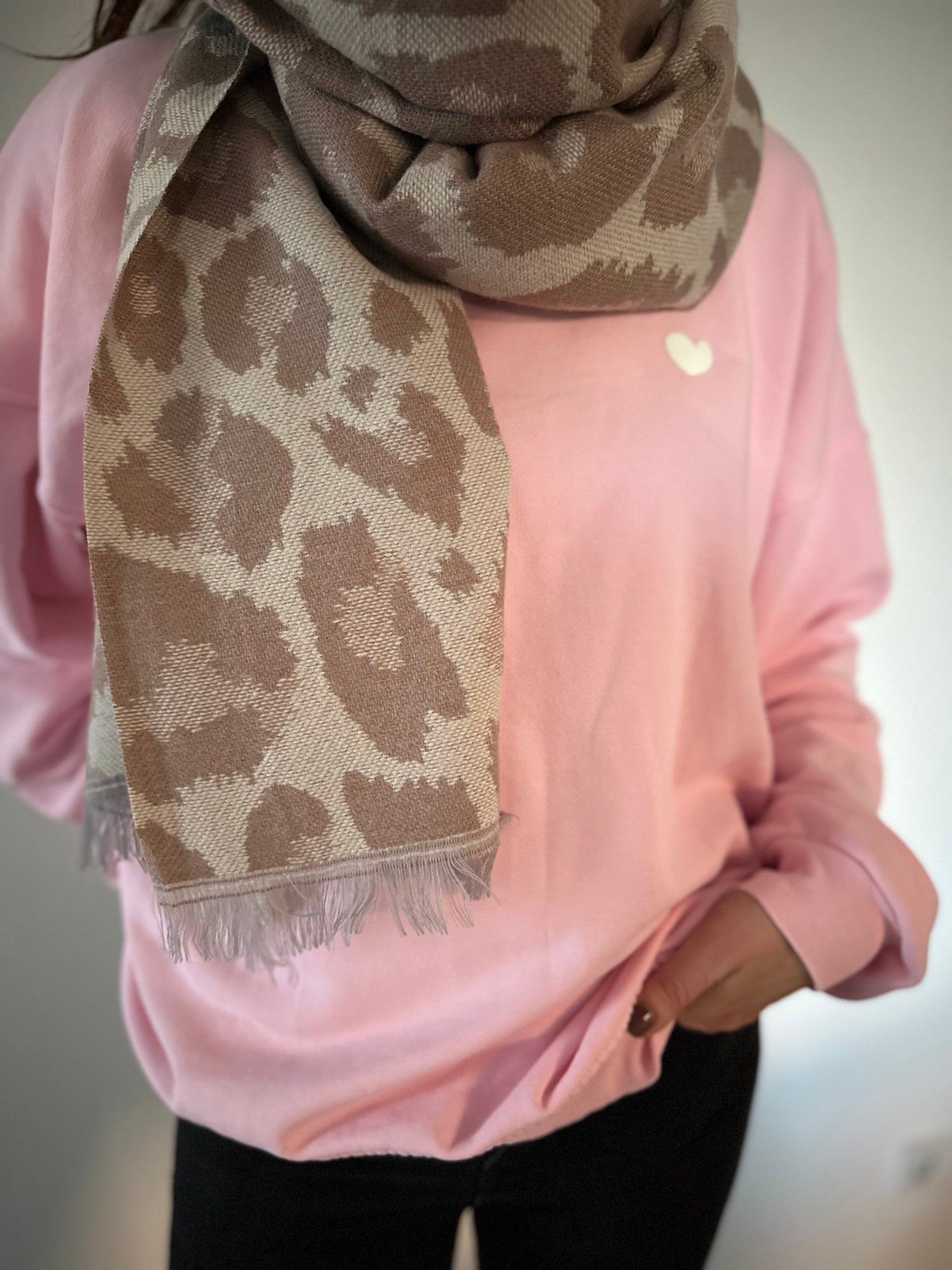 Leo Schal-div. Farben