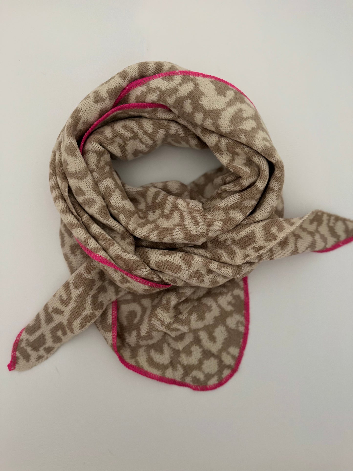 Leo Dreiecksschal - div. Farben