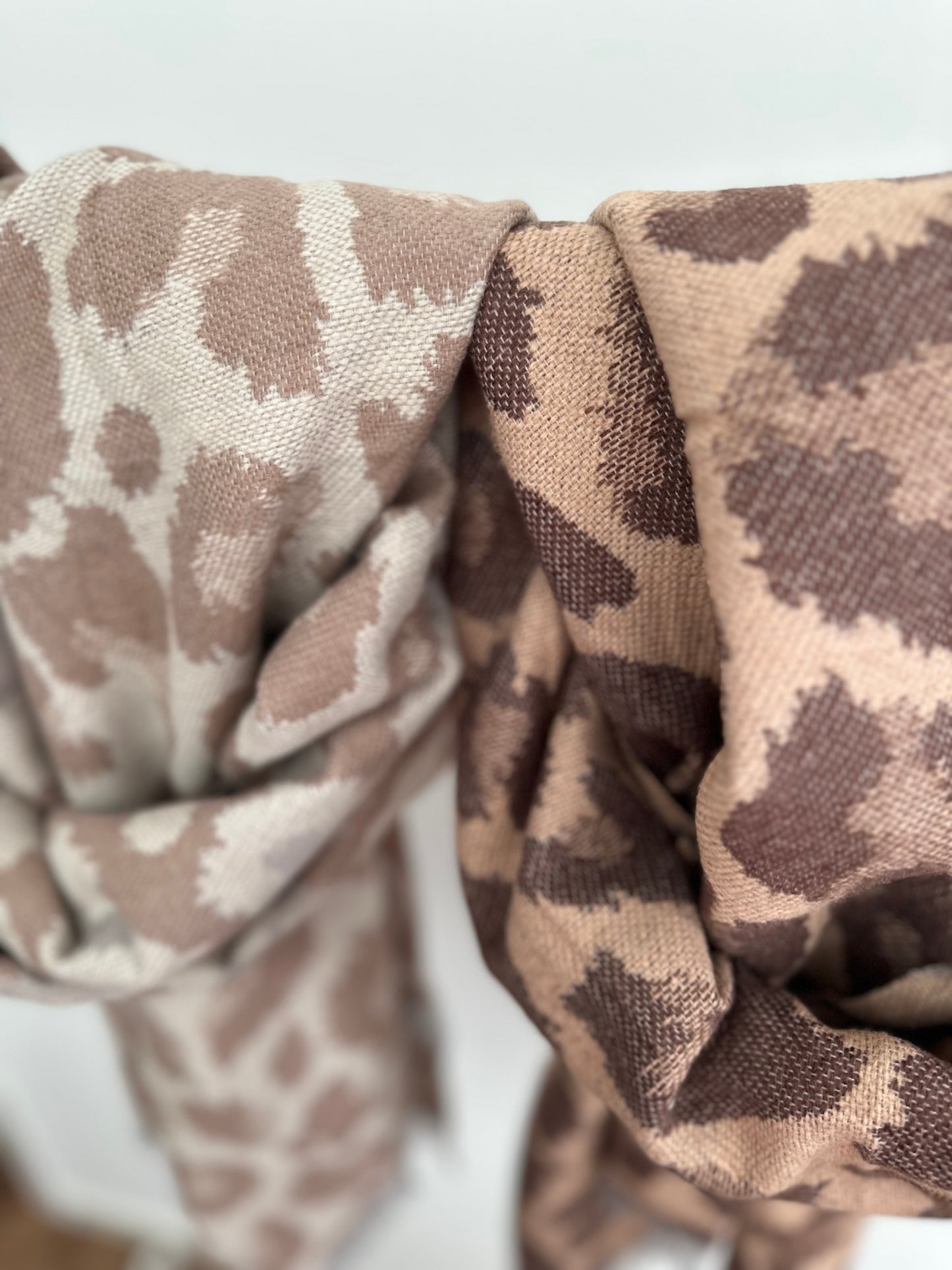 Leo Schal-div. Farben