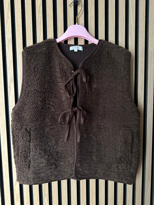 Teddyweste Bow - div. Farben