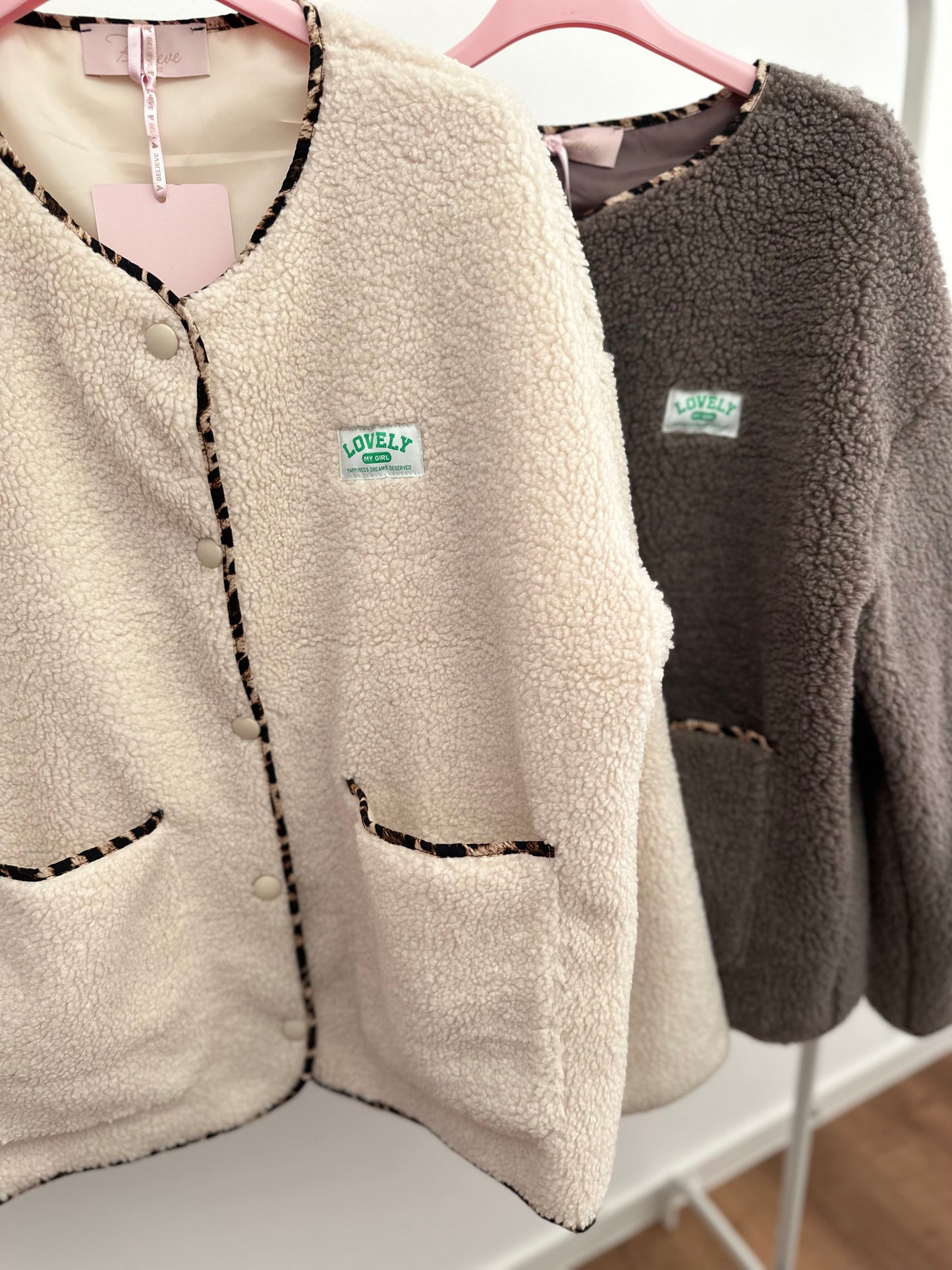 Leichte Teddyjacke Lovely
